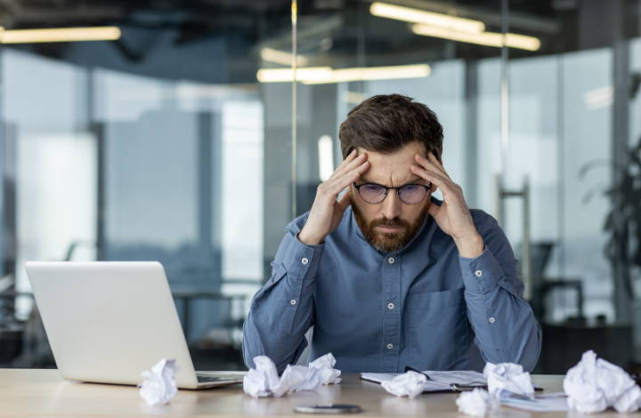 ESTRÉS LABORAL: APRENDE COMO CONTROLARLO